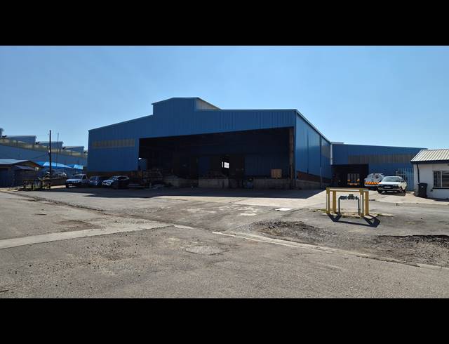 4,000M² FACTORY TO LET IN LILIANTON